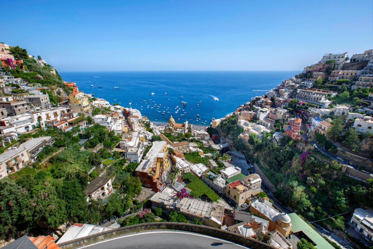 Estate4home - Field * Positano